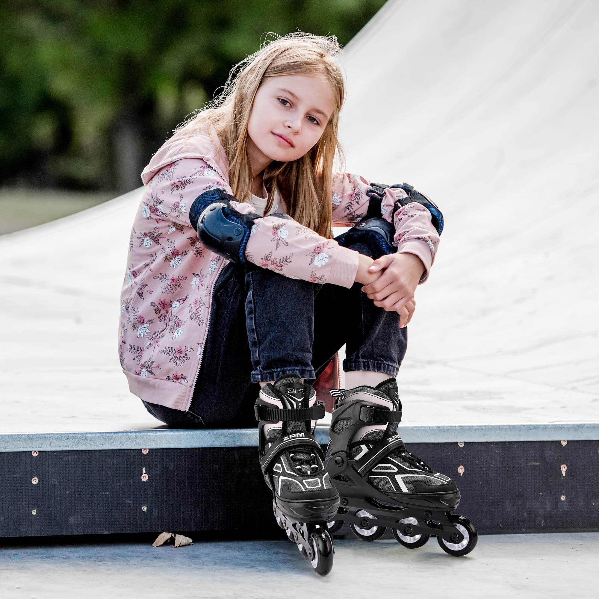 SULIFEEL Adjustable Inline Skates, Fun Beginner Roller Skates for Kids, Youth